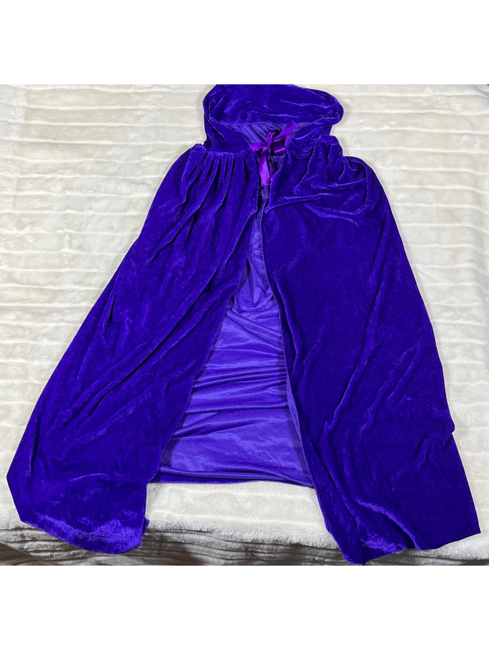 Women's OS Purple Velvet Ribbon Tie Hooded Wizard Fantasy Roleplay Costume Cape
